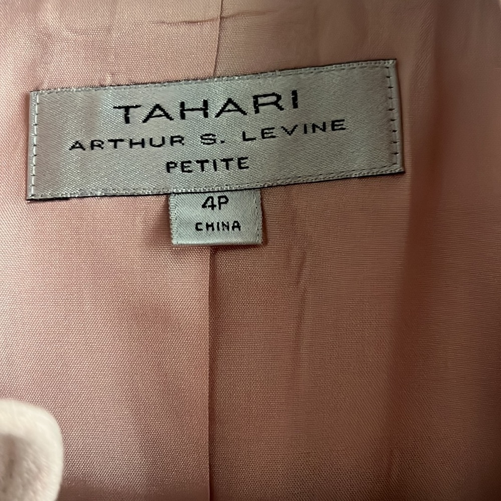 Tahari ASL Blush Pink Petite Blazer Size 4P Like New — Quiet Luxury Minimalist - Picture 7 of 7